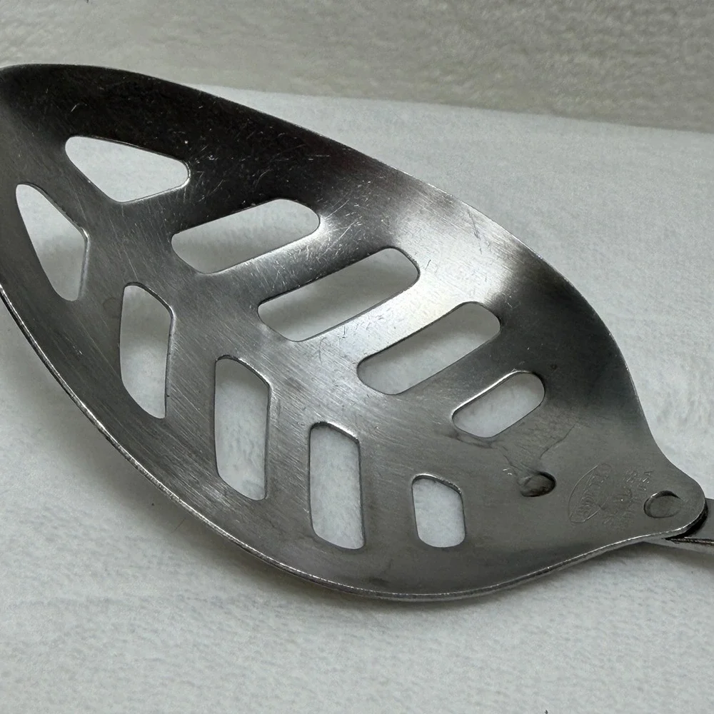 VTG Butterscotch Bakelite Ribbed Handle Stainless Steel Slotted Serving Spoon‎